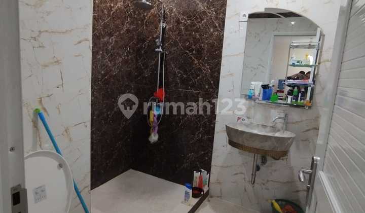 Dijual 2 Bedroom Apartemen Cosmo Residence Full Furnish 2