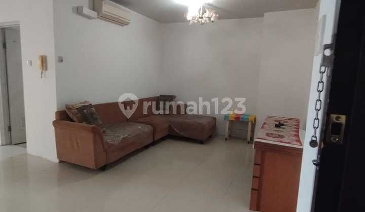 Dijual 2 Bedroom Apartemen Cosmo Mansion Furnish Harga Affordable 1