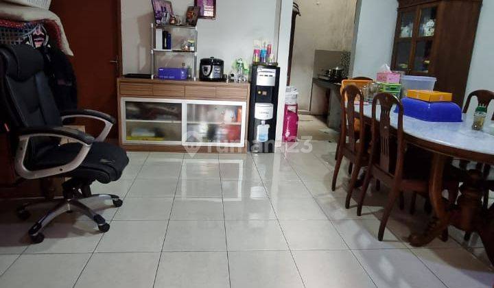 Dijual Rumah Di Kedoya Selatan Jakarta Barat 2 Lantai SHM Furnish 2