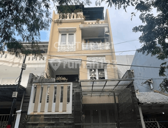 Rumah 3 Lantai Modern Dekat Sunter Mall  Lokasi Strategis Jakarta