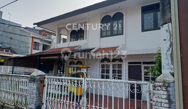 Rumah Usaha di Area Kuliner Baru Kelapa Gading di Hook Rumah Usaha di Area Kuliner Baru Kelapa Gading di Hook