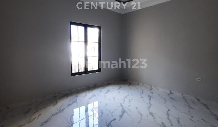 Dijual Rumah Baru bisa KPR Dekat Mall di Kelapa Gading 2