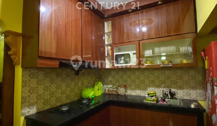 Semifurnished 1.5 Lantai Baru Renovasi Janur Asri Kelapa Gading 2