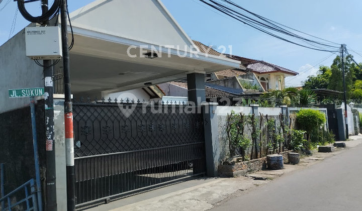 Move-In Ready House in Matraman with Public Transportation Access Move-In Ready House in Matraman with Public Transportation Access
