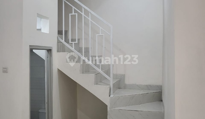 Rumah Baru 3 Lantai di Jalan Musik Raya, Kelapa Gading - Harga N