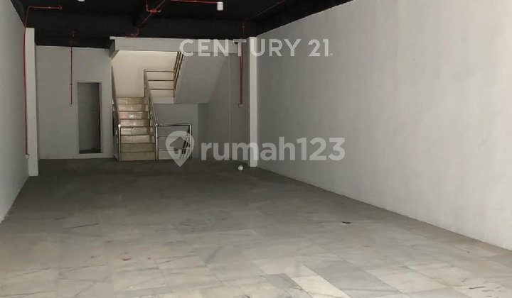 Ruko Lebar 6 di Daerah Strategis Kemang Jakarta Selatan