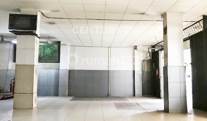 Ruko Strategis Cocok untuk Usaha di Pasar Baru Ruko Strategis Cocok untuk Usaha di Pasar Baru