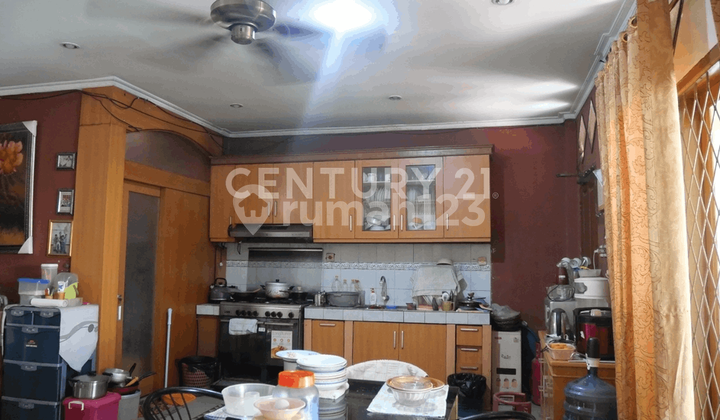 Rumah Mewah di Kelapa Gading, Dekat Jalan Arteri - Harga Nego