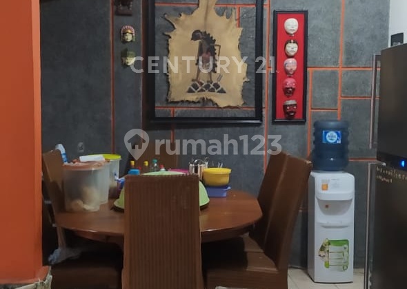 For Sale Comfortable Home In Pondok Hijau, North Bandung 2