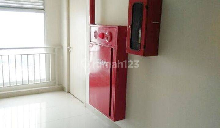 Apartemen The Oak Tower Hoek City & Pool View Nomor Hoki 2