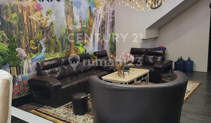 Jual Cepat Rumah Di Pelepah Elok 3 Lantai