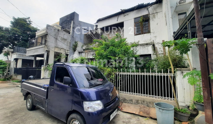 Rumah Tua Hitung Tanah di Kelapa Cengkir Kelapa Gading