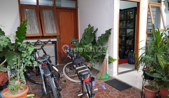 Rumah 2 Lantai Bagus Unfurnished SHM Pancoran 1