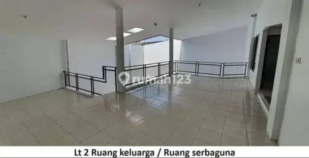 Dijual Rumah mainroad Caringin cocok untuk Kost"Hitung tanah saja" 1