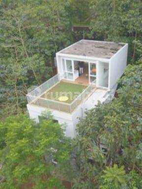 Rumah Villa 3 Lantai Down Slope Dago 1