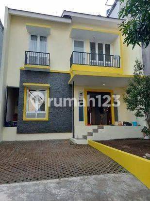 Dijual Rumah Full Renovasi Griya Amanda Sariwangi Bandung Barat 1