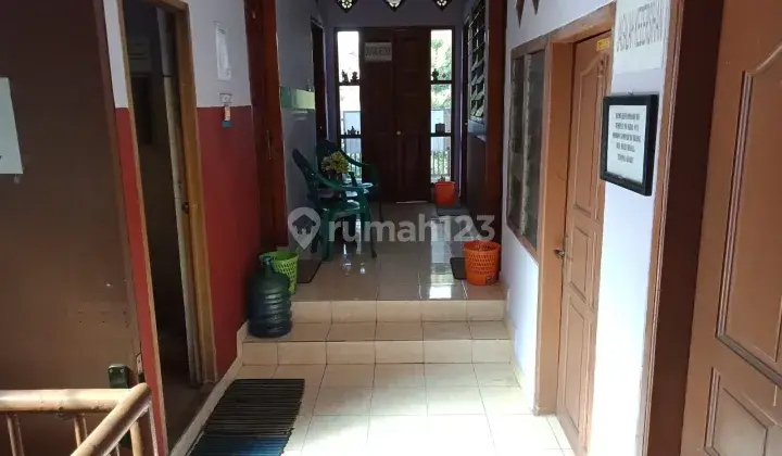 Sebuah Rumah Kost Kawasan Regol Dijual Dengan Harga Bagus. 1