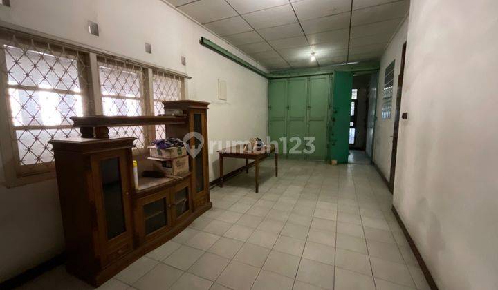 Jual Rumah Lama Strategis di Jl.inggit Garnasih Kota Bandung 2