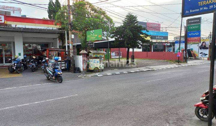 Tanah dan Bangunan Pinggir Jalan Raya Ungaran Timur 1000m² 2