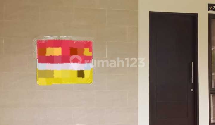 Rumah SHM Luas 100 m Strategis di Podomoro golf view  2