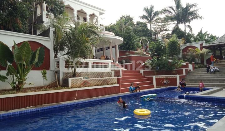  Rumah Mewah SHM dengan kolam renang Luas 3800 m² di Cibinong 2