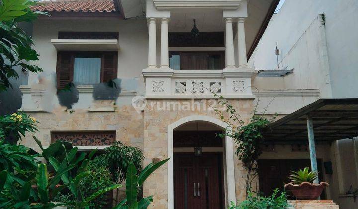 Rumah 2 Lantai Bagus Semi Furnished di Citragran Cibubur  1