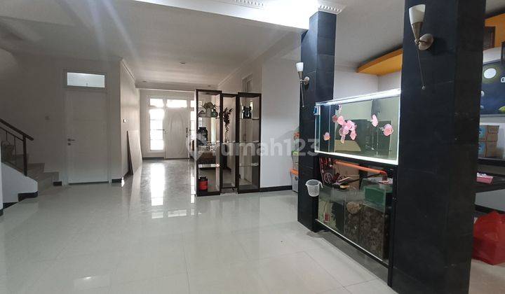 Rumah 2 Lantai Semi Furnished Siap Huni di Kota Wisata Cibubur 2