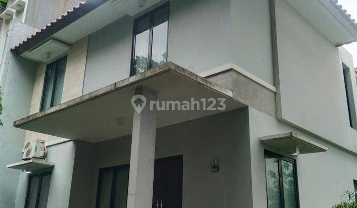 Disewakan Rumah Siap Huni  2 Lantai Lt 298 m² di Citragran Cibubur 1