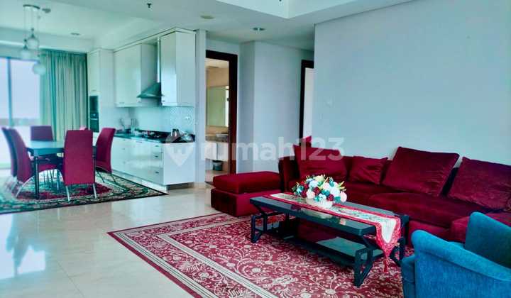 Fully Furnished 245 m² Apartment in Kemang Mansion