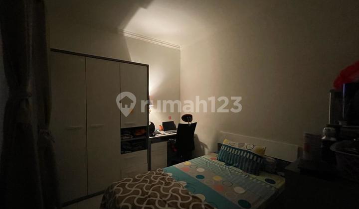 Rumah Strategis luas 136 di Citra Grand Cibubur  2