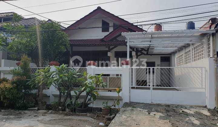 A newly renovated house with a lightweight steel roof in Cibubur.