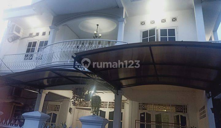 Rumah 2 Lantai SHM di Cibubur Ciracas, Jakarta Timur 1