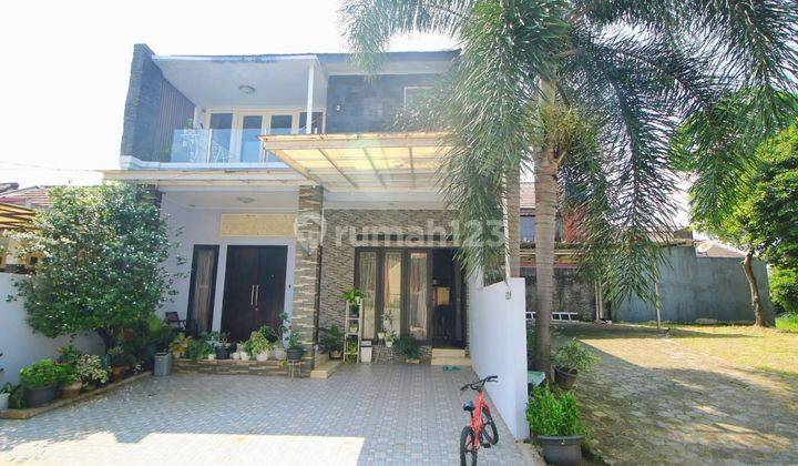 Rumah 2 Lantai Bagus di Bukit Golf Riverside 1