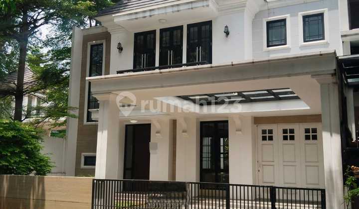Nice House SHM Ready to Live Area 223 m² in Citragran Cibubur