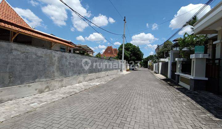 Dijual Tanah SHM Condong Catur, Luas 280 M2 1