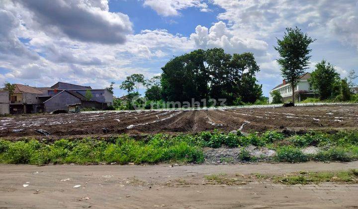 Tanah Sleman di Belakang Fakultas Hukum Uii, Jakal 2