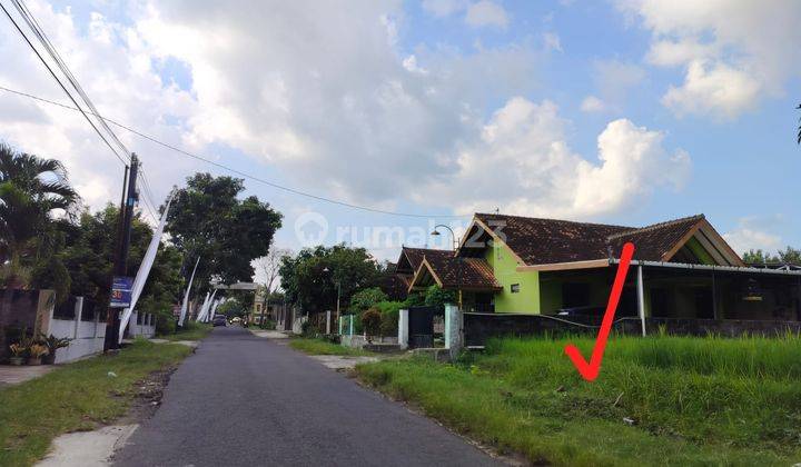 Tanah Sleman Dijual, 900 Meter Ke Sch, Gito Gati 1