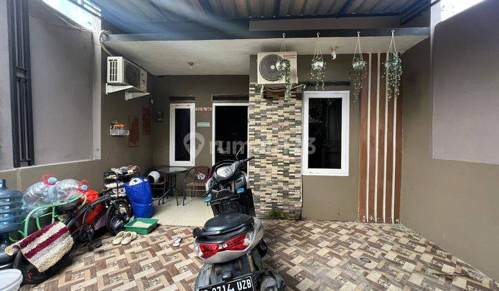 Rumah SHM Bagus Selatan Siap Huni Bebas Banjir di Jl. Pondok Ungu Bekasi 1