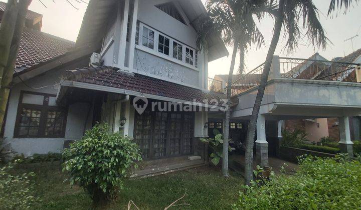 Rumah 2 Lantai SHM Butuh Renovasi Timur Halaman Luas Di Kalimalang Bekasi 1