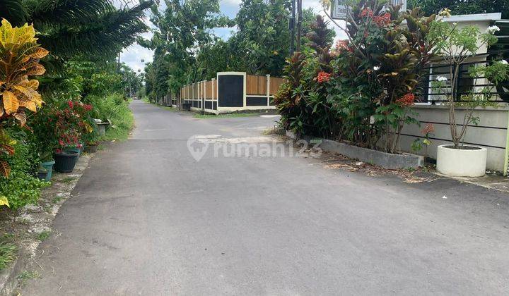 Jual Tanah 600 Meter jalan Jogja Solo, Luas 168m2, Mobil Akses 2