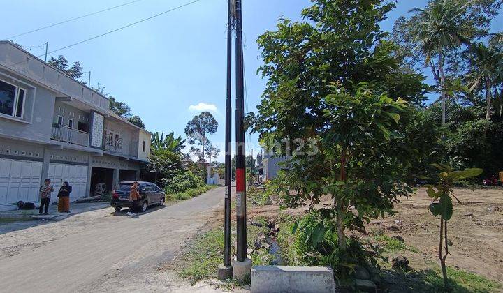 Tanah Murah 158 m2, Area Wedomartani Dekat Stadion Maguwoharjo 2