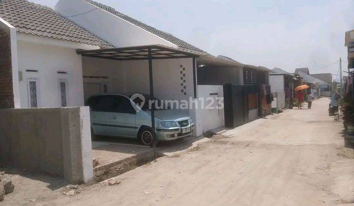 RUMAH BARU LUNGKUNGAN NYAMAN DEKAT KOPO CIBADUYUT 1