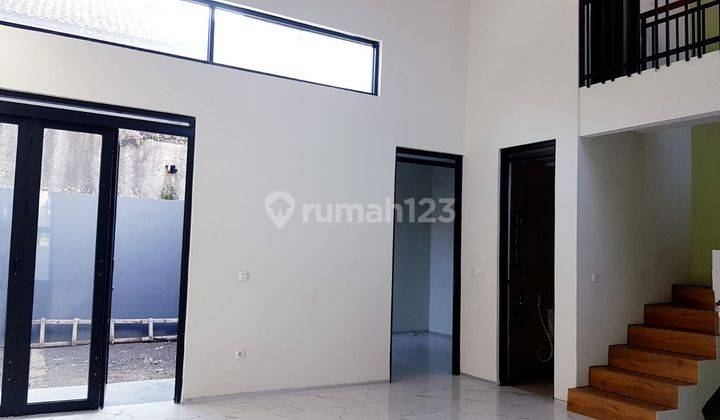 Dijual Rumah Konsep Industry Scandinavian Lokasi Dekat Borma Cibaduyut Bandung 2