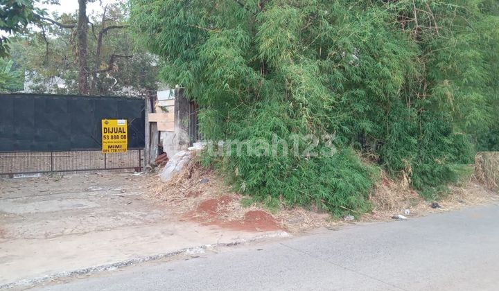 Lot in a Strategic Location