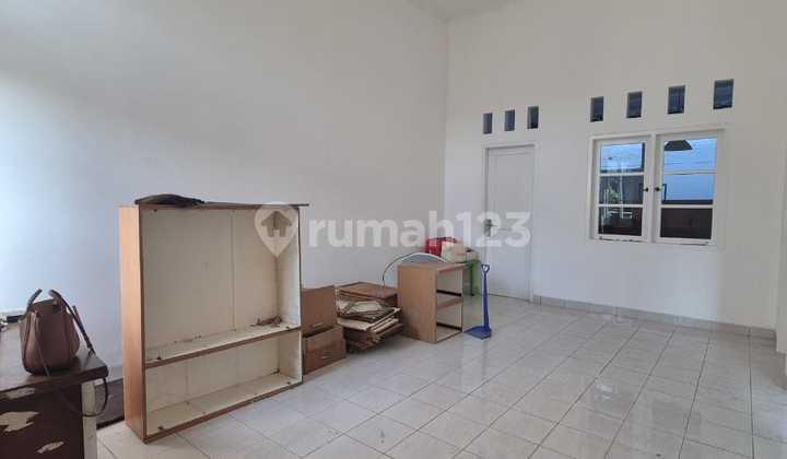 Renovated House Ready to Live In at Delatinos Renovated House Ready to Live In at Delatinos