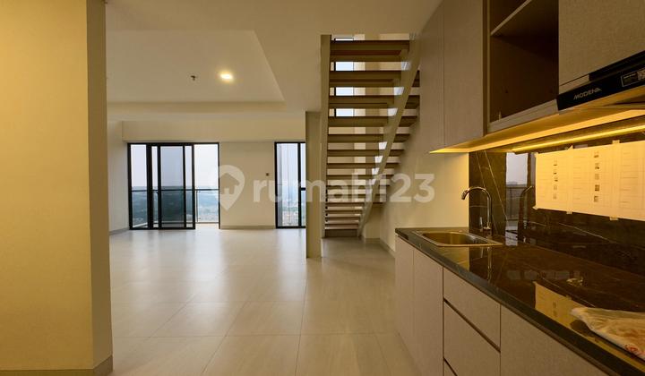 For Rent Hook Unit SOHO Upper West North Tower BSD City