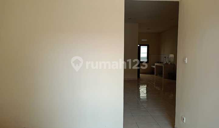 House in Mekar Wangi Complex Cluster 2