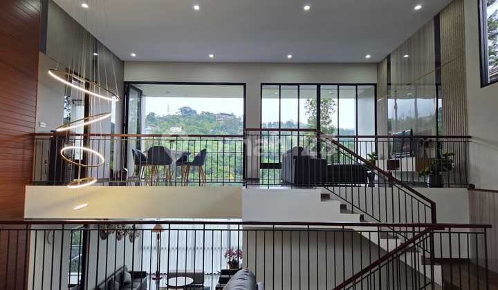 Rumah Villa Cantik Dago Pakar