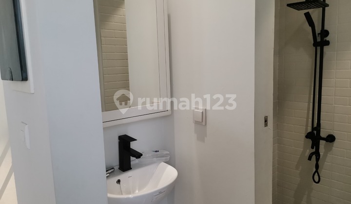 Corner House Cluster Cynthia Summarecon Bandung 2