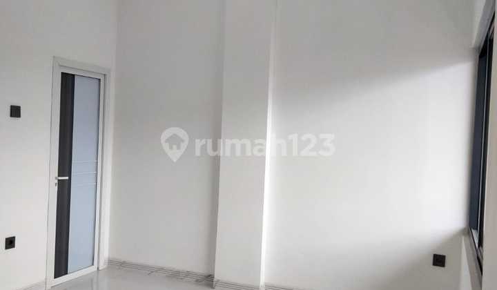 Rumah Baru Modern Minimalis Kopo Permai 1 2